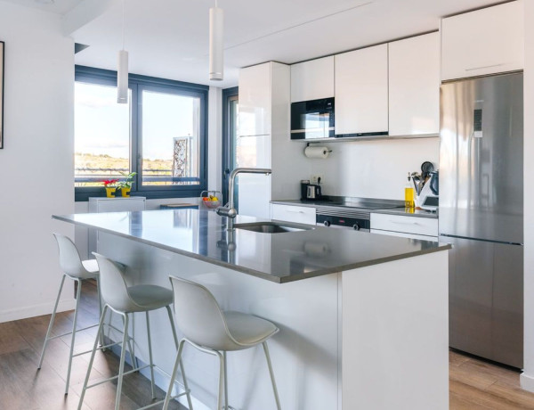 Piso en venta en calle de María de las Mercedes de Borbón