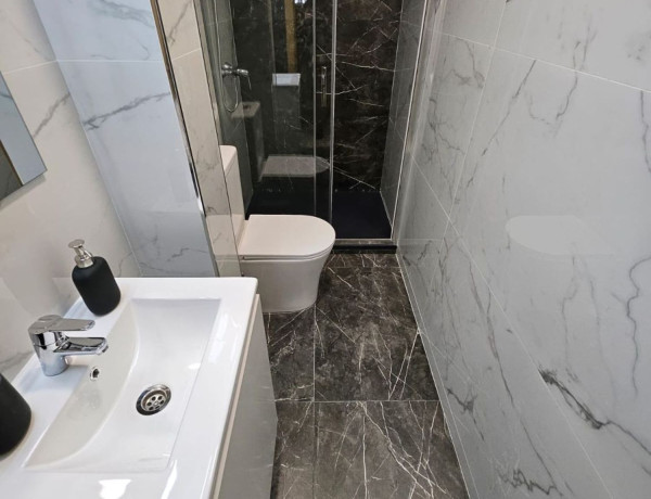 Alquiler de Estudio en calle Barcelona