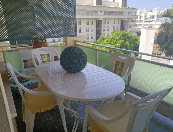 Piso en venta en calle Gregorio Marañón, 4