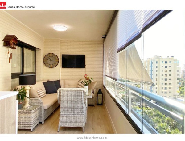 Alquiler de Piso en avenida Joaquín Arias, 1