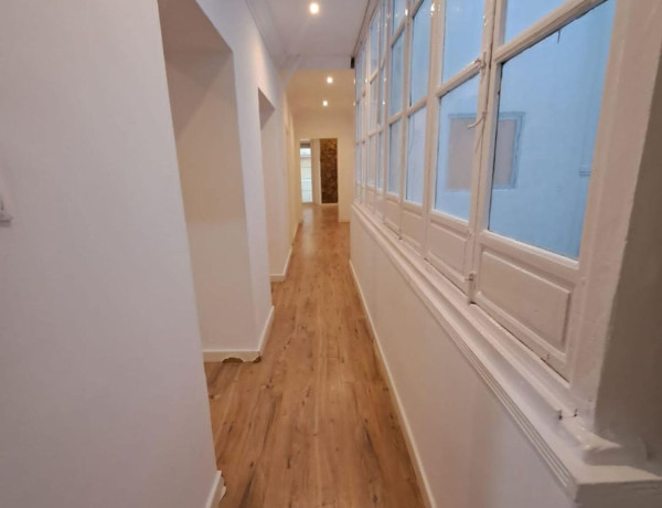 Piso en venta en Centro Histórico - Plaza España