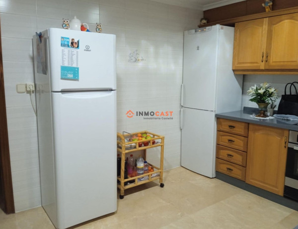 Chalet adosado en venta en L'Olleria