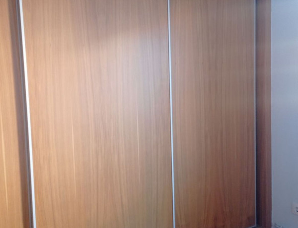 Casa o chalet independiente en venta en calle Olagibel, 54