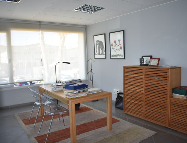 Nave en venta en calle Vila de Madrid, 26