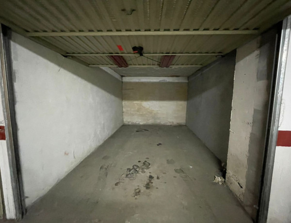 Garaje en venta en calle Ceballos, 1