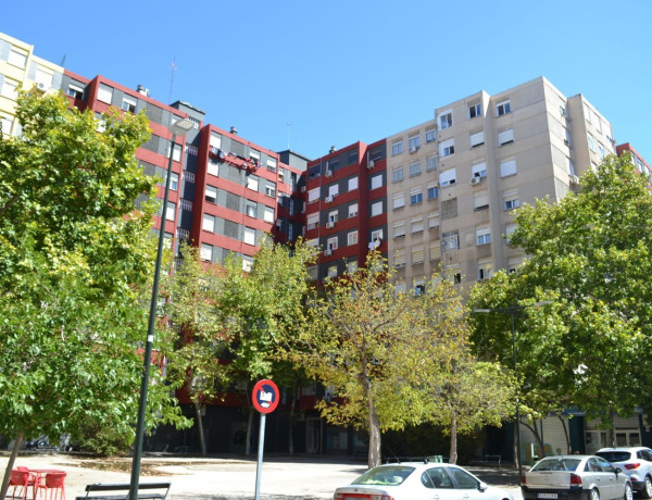 Piso en venta en calle Emilio Castelar