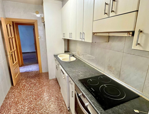 Piso en venta en calle Emilio Castelar