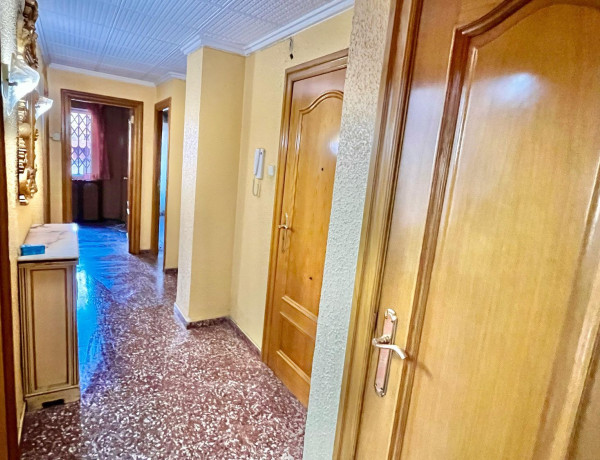 Piso en venta en calle Emilio Castelar