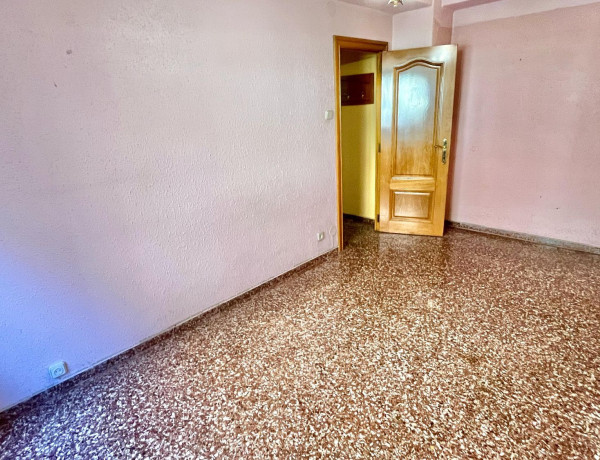 Piso en venta en calle Emilio Castelar