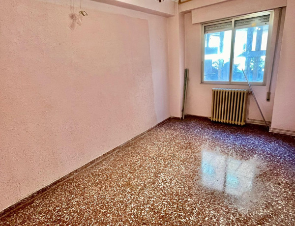 Piso en venta en calle Emilio Castelar
