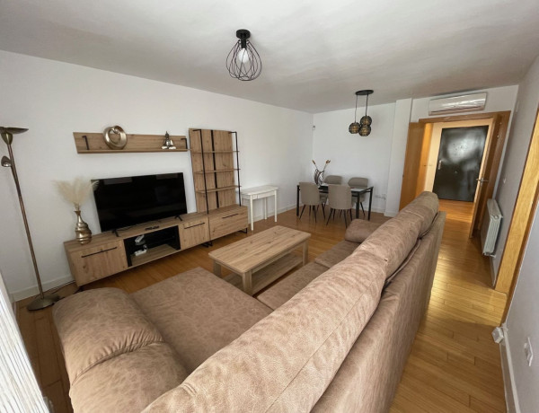 Alquiler de Piso en calle Madara, 24