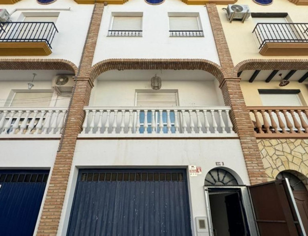 Chalet adosado en venta en calle Diamantino Garcia