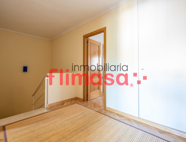 Alquiler de Chalet adosado en Centro