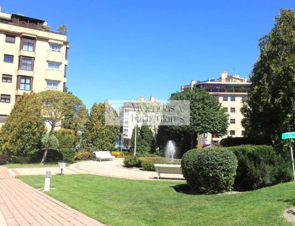 Piso en venta en calle de San Romualdo