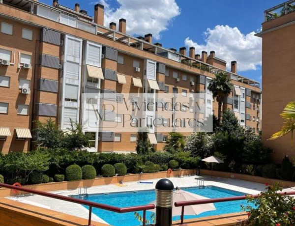 Piso en venta en calle Secoya