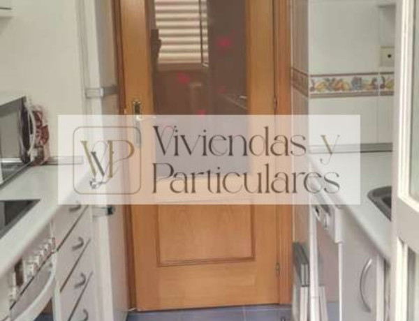 Piso en venta en calle Secoya