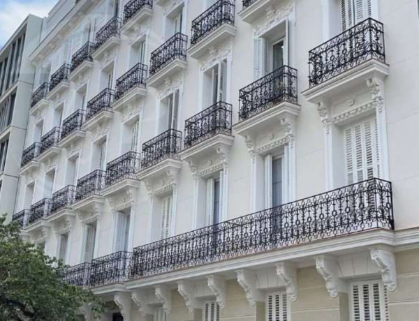 Dúplex en venta en calle de Claudio Coello