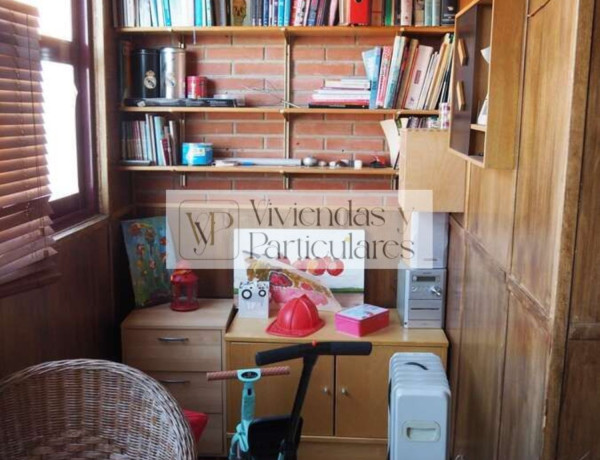 Ático en venta en calle de la Buganvilla