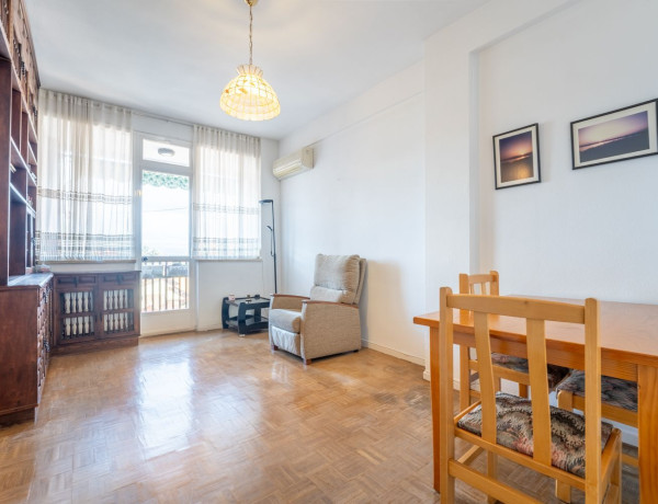 Piso en venta en avenida de Juan Andrés