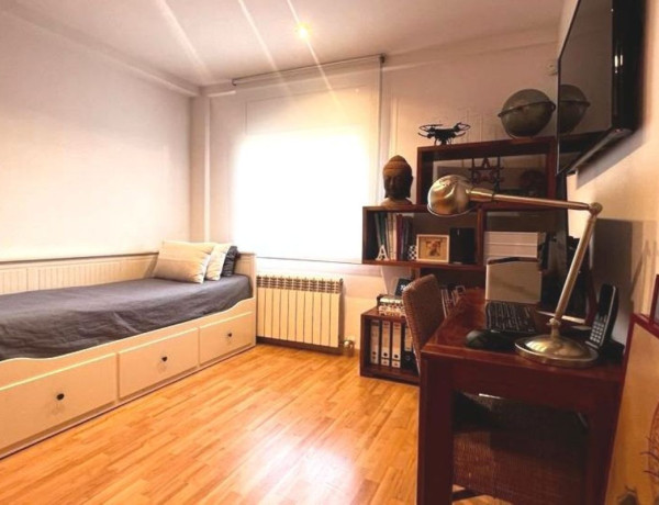 Alquiler de Dúplex en calle Ramon i Cajal