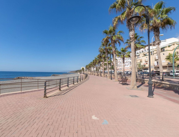 Piso en venta en Adra