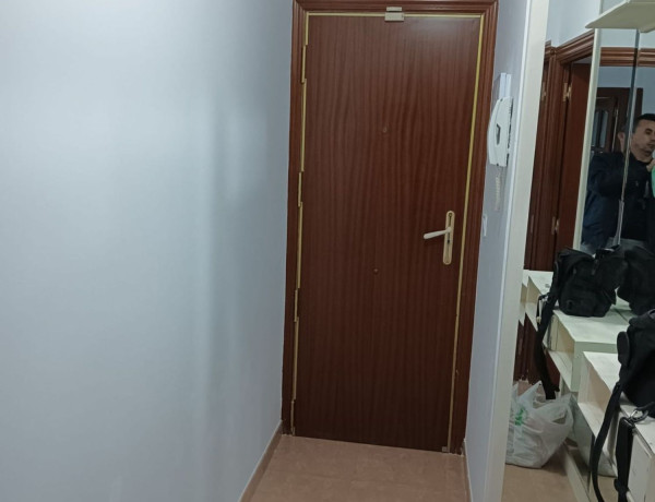 Alquiler de Piso en calle del Paraguai, 27