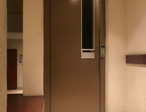 Piso en venta en travesía del Conde Duque, 19