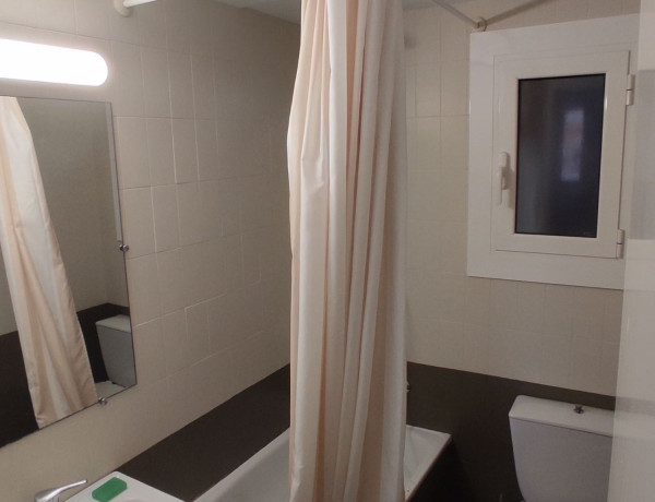 Alquiler de Piso en calle de Can Bruixa, 42