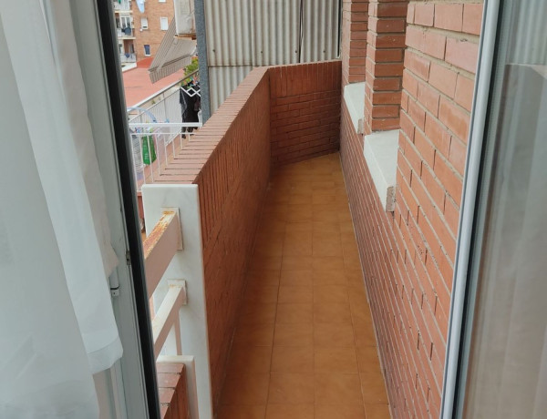 Alquiler de Piso en calle de Can Bruixa, 42