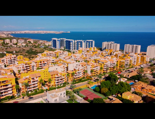 Piso en venta en calle Ciclón, 2