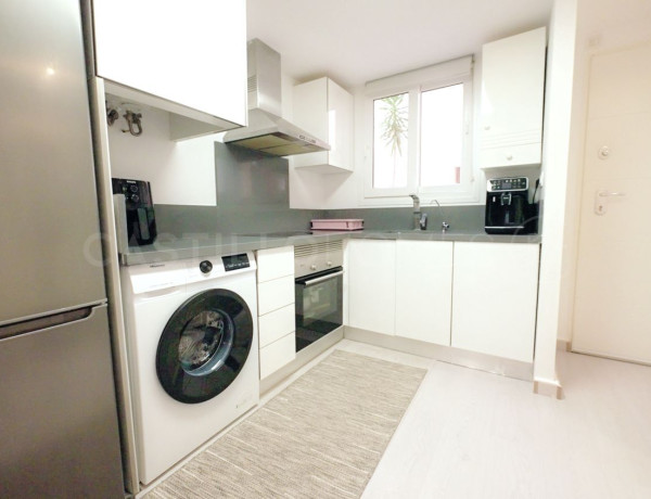 Piso en venta en calle Ciclón, 2