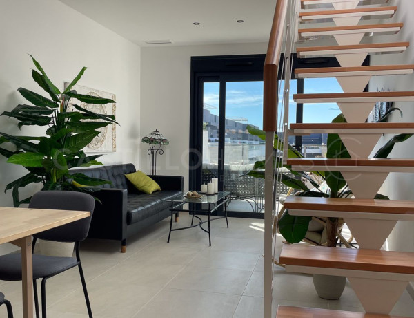 Ático en venta en calle Pablo Picasso, 3