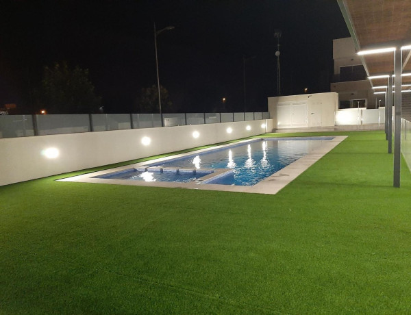 Piso en venta en calle Canal Tajo-Segura