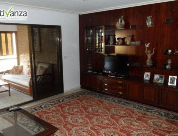 Piso en venta en calle Murtal