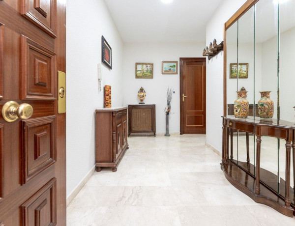 Piso en venta en cuesta del Realejo