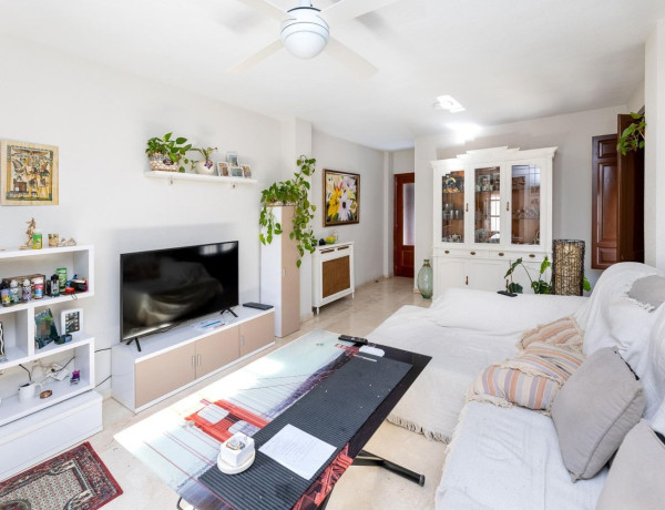 Piso en venta en cuesta del Realejo