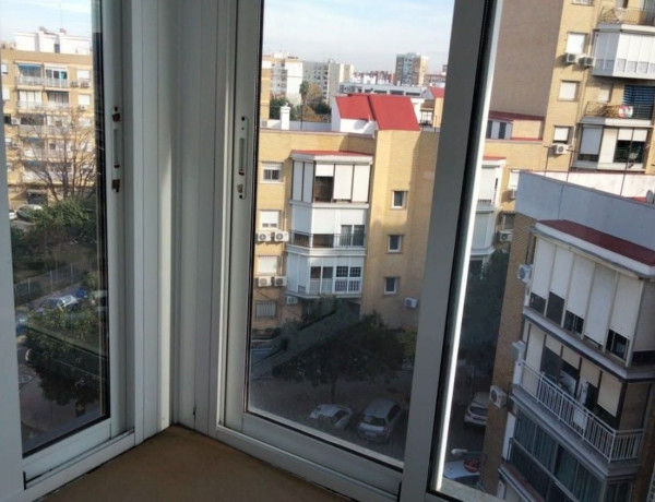 Piso en venta en Conjunto Residencial Virgen de Gracia, 16