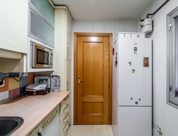 Piso en venta en avenida del Doctor García Tapia