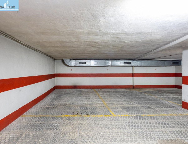 Garaje en venta en avenida de la Constitución