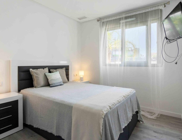 Casa o chalet independiente en venta en calle Pebrella, 4