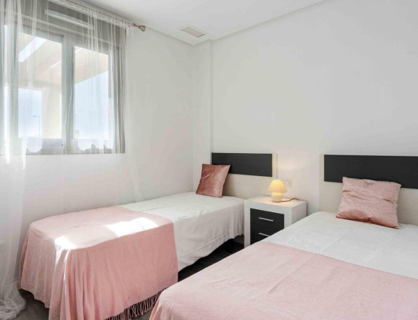 Casa o chalet independiente en venta en calle Pebrella, 4