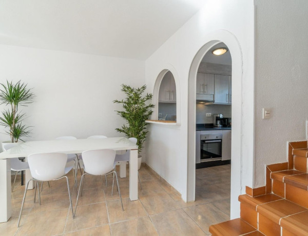 Alquiler de Chalet adosado en Villamartín-Las Filipinas