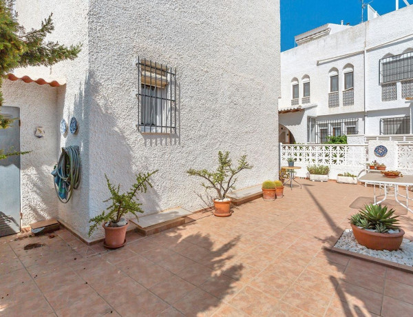 Chalet adosado en venta en Gaspar Perrelló