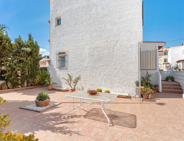 Chalet adosado en venta en Gaspar Perrelló