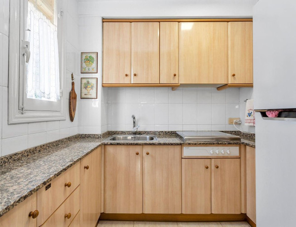 Chalet adosado en venta en Gaspar Perrelló