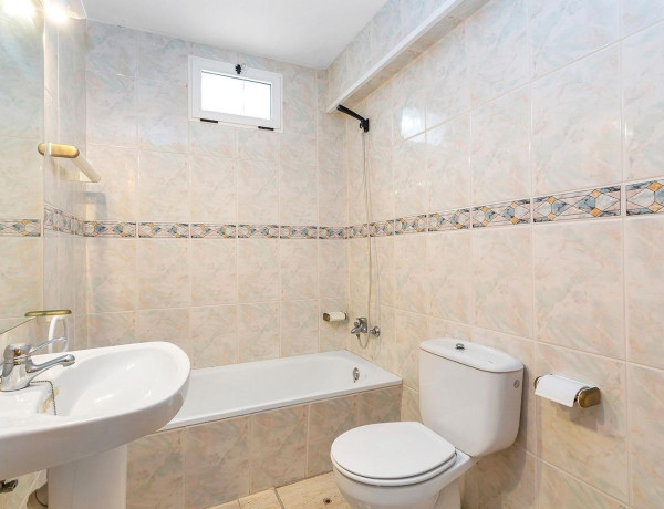 Chalet adosado en venta en Gaspar Perrelló