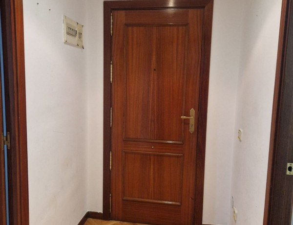 Alquiler de Piso en calle de Tomás Bretón, 49