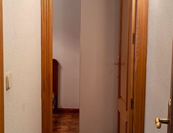 Piso en venta en plaza Sierra de Navacerrada