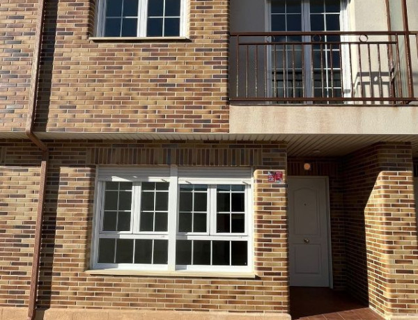 Alquiler de Chalet adosado en calle Río Vero, 2