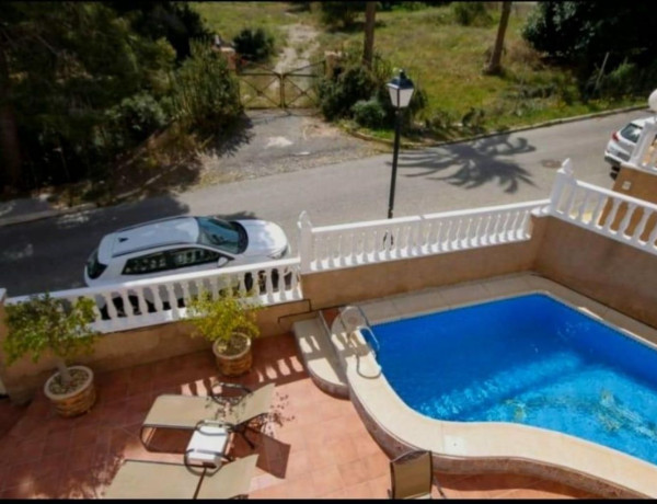 Casa o chalet independiente en venta en Villamartín-Las Filipinas